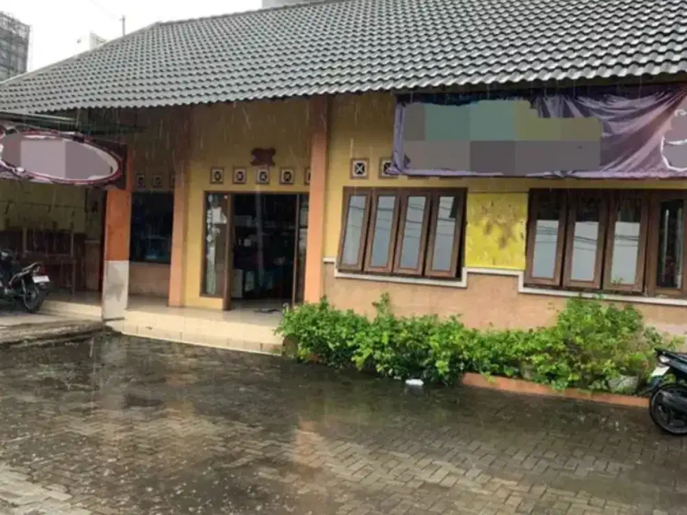 Disewakan/dijual ruang usaha strategis Depok Sleman area Kaliurang dekat UGM