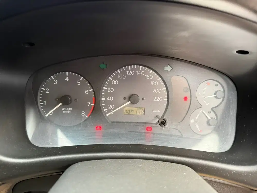 Mitsubishi Lancer 2002 Bensin
