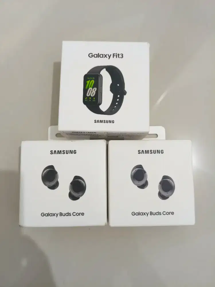 Samsung buds core & Samsung Fit 3 New