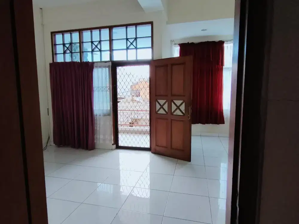 Disewa Rumah di Kelapa gading jakarta utara Disewa Rumah di Kelapa gading jakarta utara