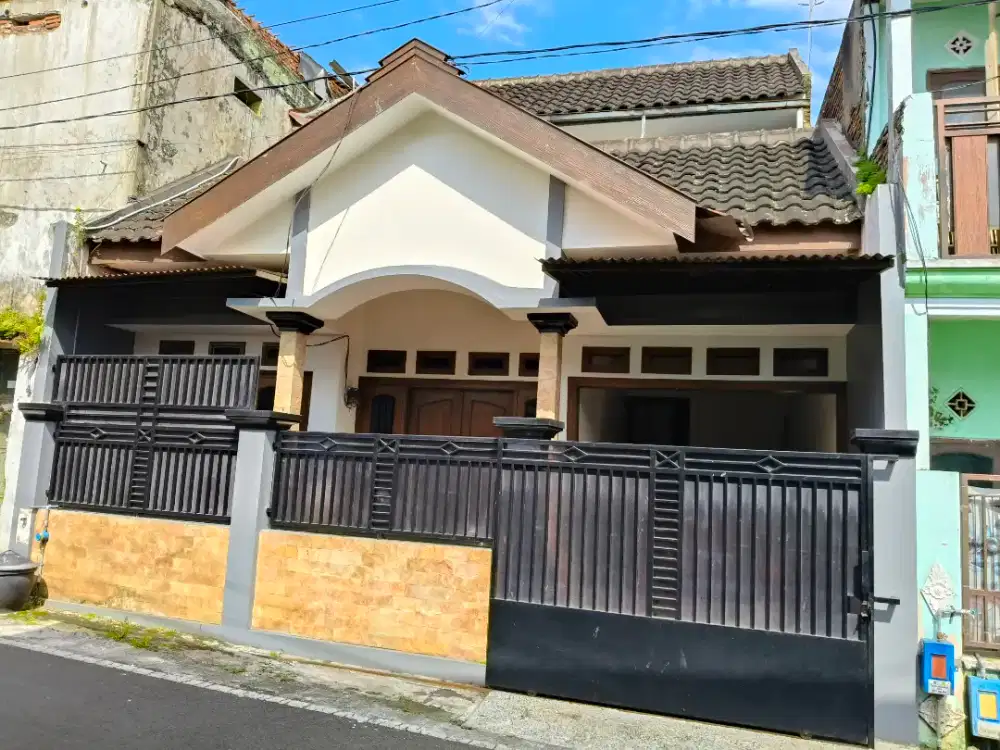 di sewakan rmh pertahun 20jta lengkap dngn isi rmh