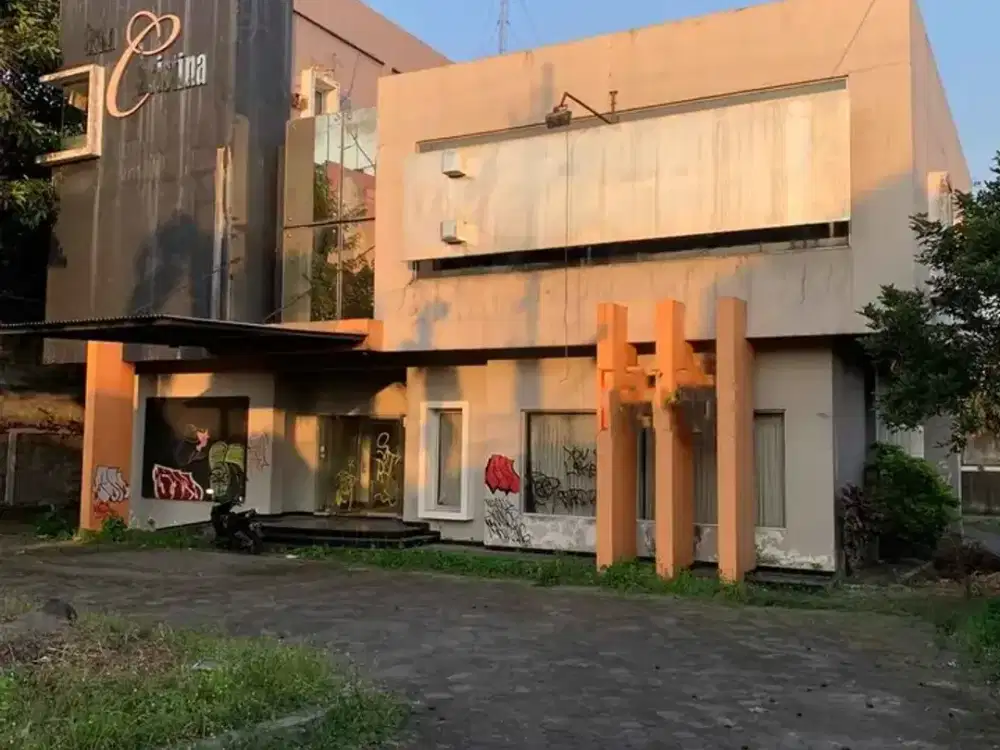 Disewakan gedung luas strategis Ngaglik Sleman area palagan