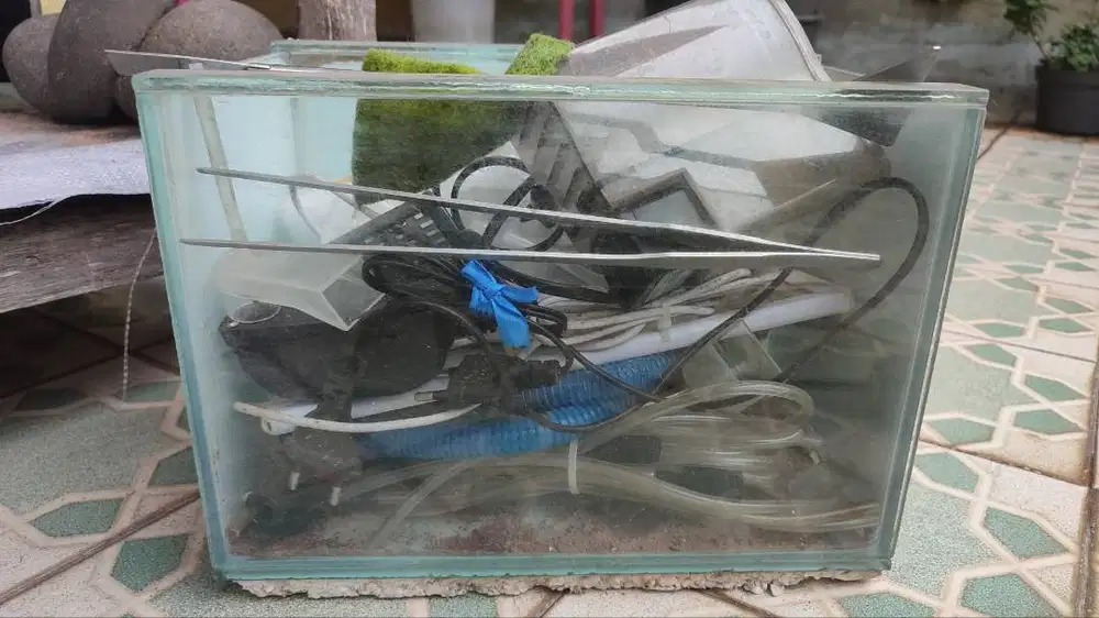 aquarium bekas yuk