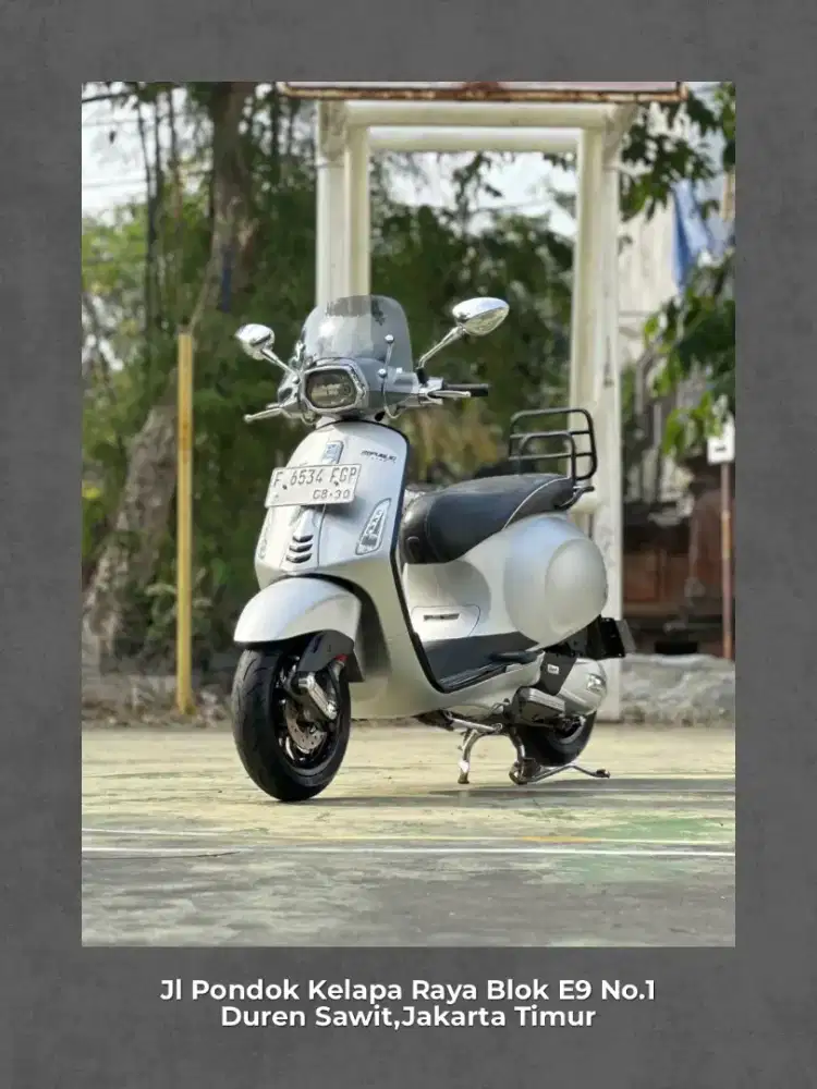 DIJUAL VESPA SPRINT SPORT 150 IGET TAHUN 2017 PERFECT CONDITION