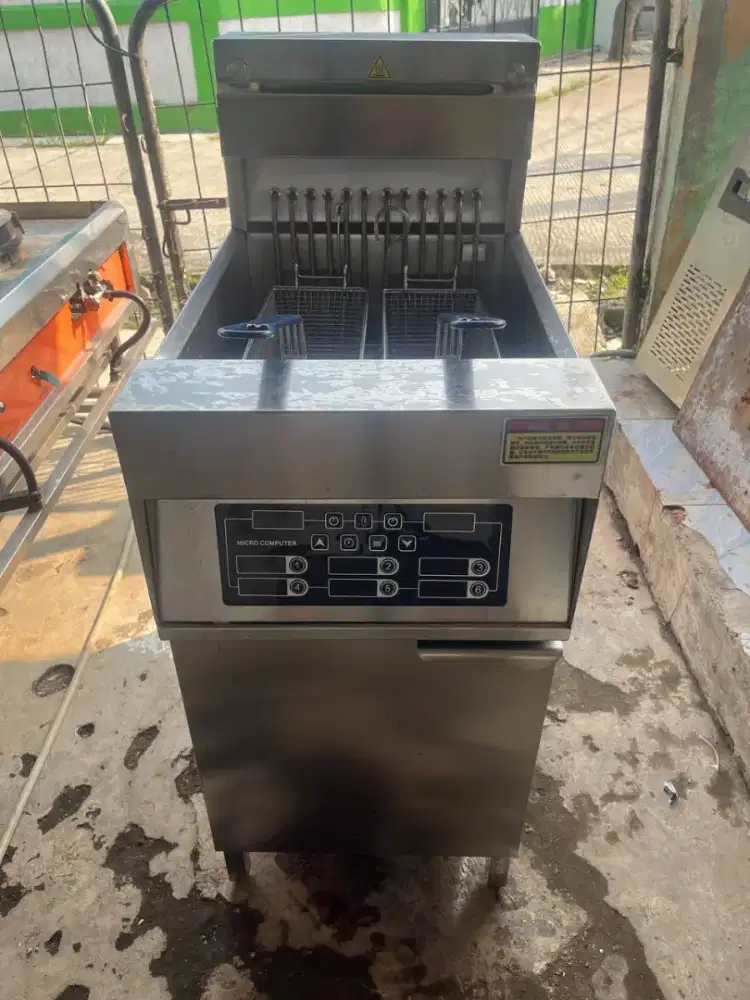 Delitas deepfryer