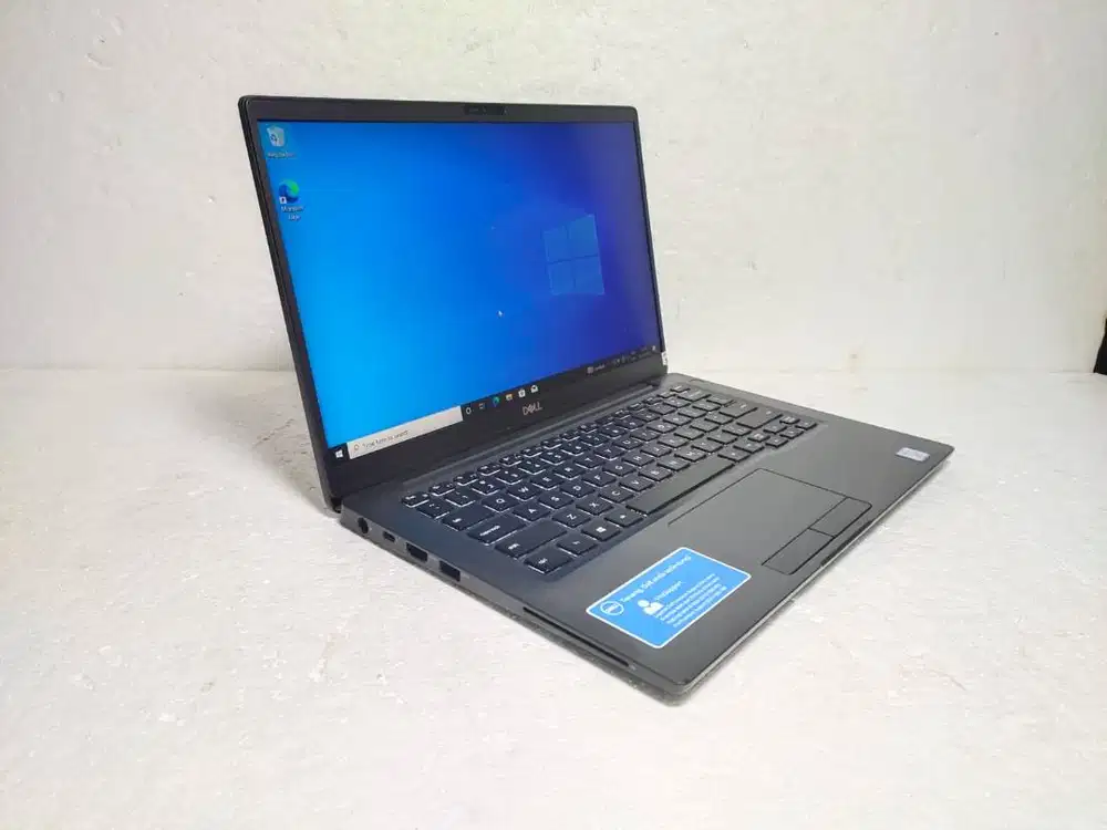 Dell Latitude 5520 core i3-1125G4 RAM 8GB SSD 128GB Keyboard Backlight
