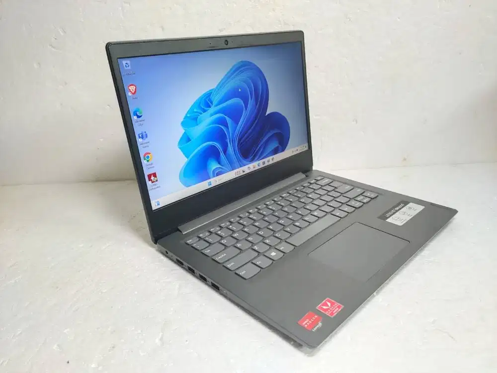 Lenovo V14-ARE AMD Ryzen 7-4700U RAM 8GB SSD 512GB FHD B685