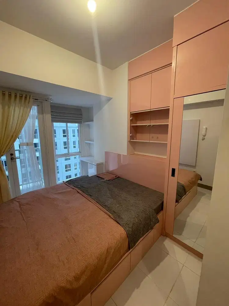 DISEWAKAN APARTEMEN MURAH LENGKAP DI PIK 2