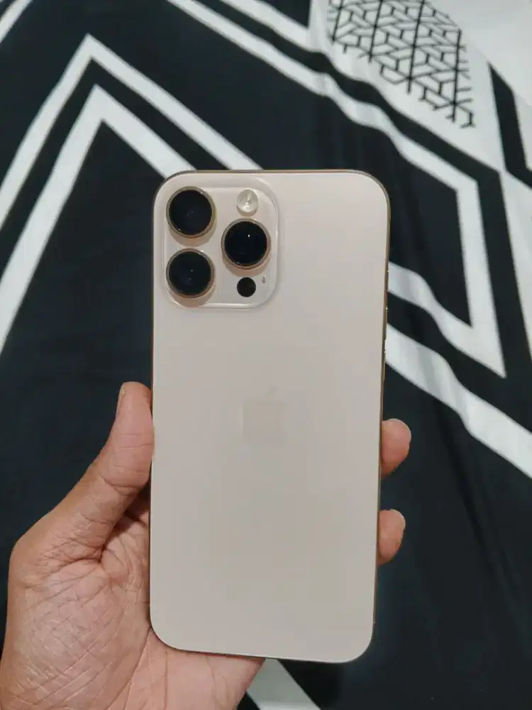 iPhone 16 pro max 256gb inter