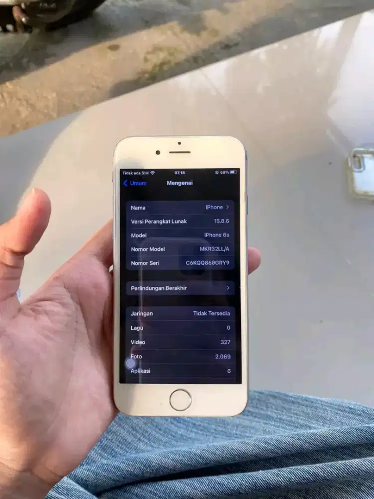 Iphone 6s 64 GB hp+kabel casan aja