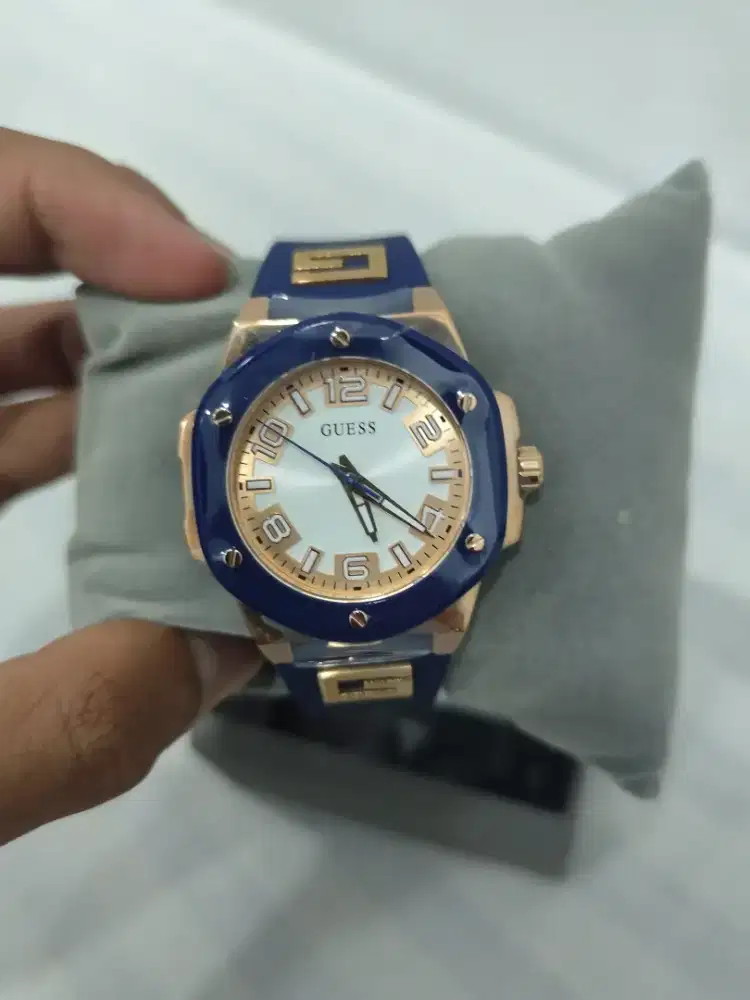 Jam Tangan Guess Ladies Watch G HYPE Turquoise - GW0555L3