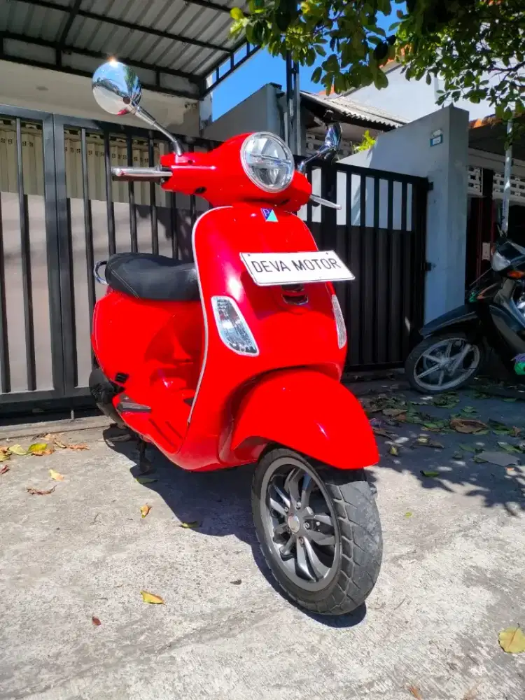 DP 500 vespa Lx low km 9000 Deva motor