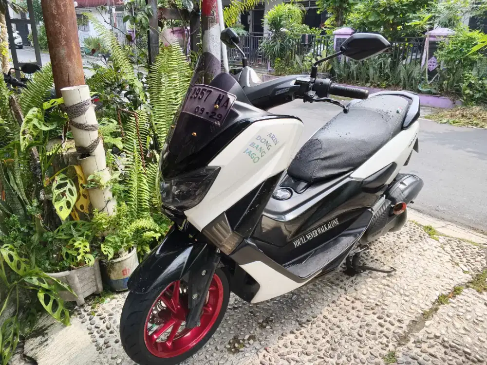 Dijual Nmax Tahun 2016 Warna Putih