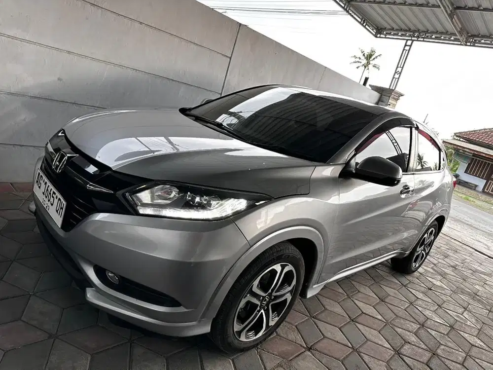 Hrv prestige 2016 abu grey HR V metic triptonic H RV metik