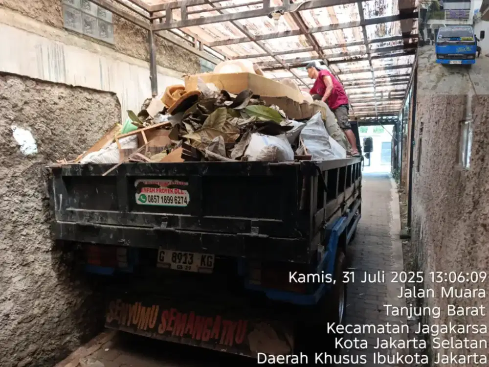 Jasa buamg puing dan angkut sampah