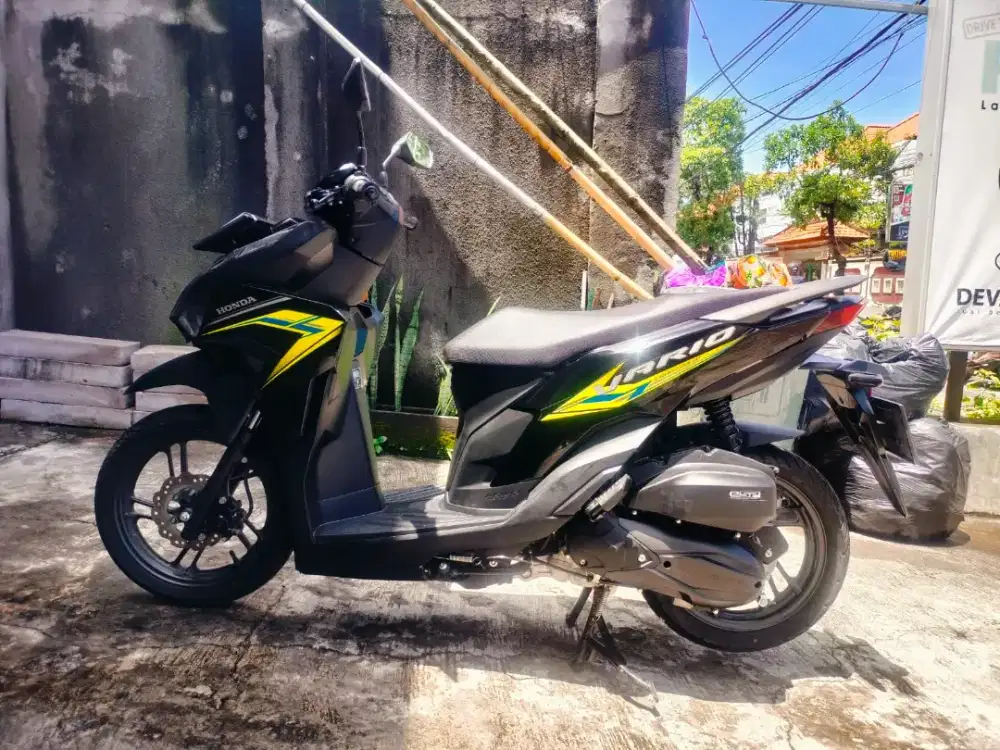 Vario 125 th 2025 hitam Deva motor