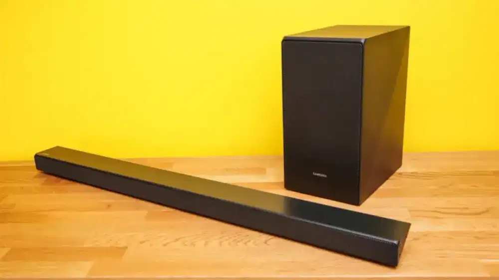 Soundbar Samsung HW-N550 wireless tanpa kabel 3.1 Channel