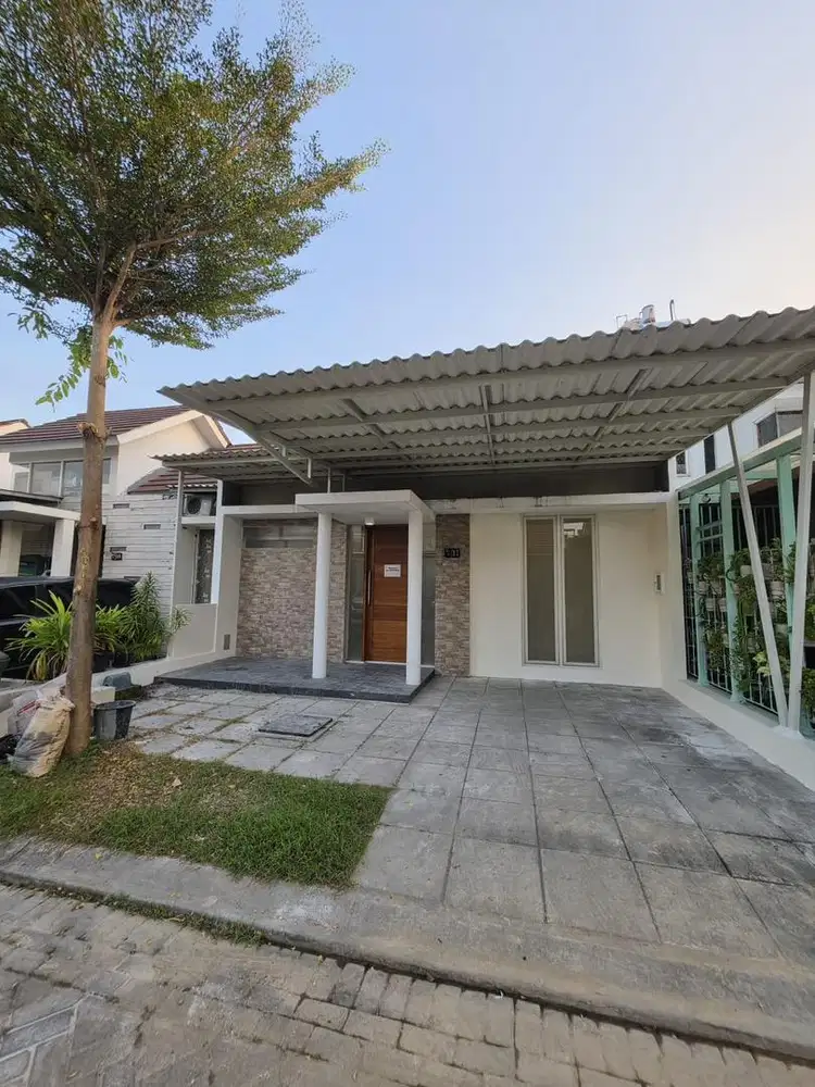 Disewakan Rumah baru renov.
