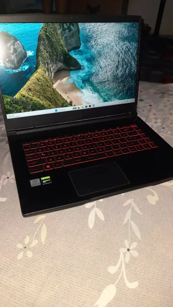 Msi GF63,,Core i5 10500H, ram 16gb ,SSD 512, GTX 1650