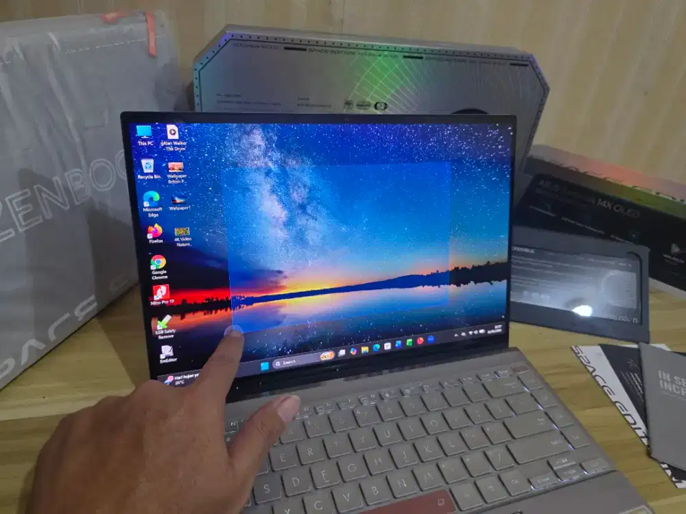 Laptop Zenbook Space i9 ram 32gb Touch Oled like macbook xps Thinkpad