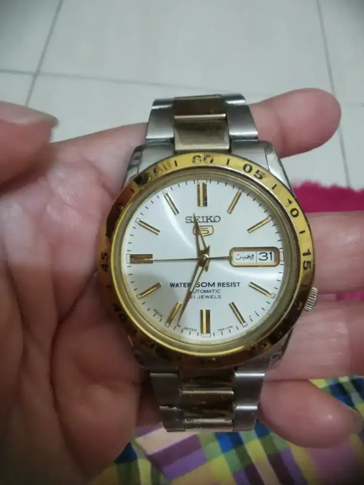 Dijual jam tangan seiko otomatis