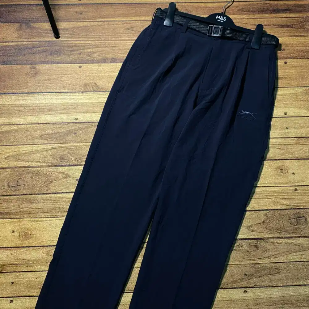 CELANA OUTDOOR || SLAZENGER