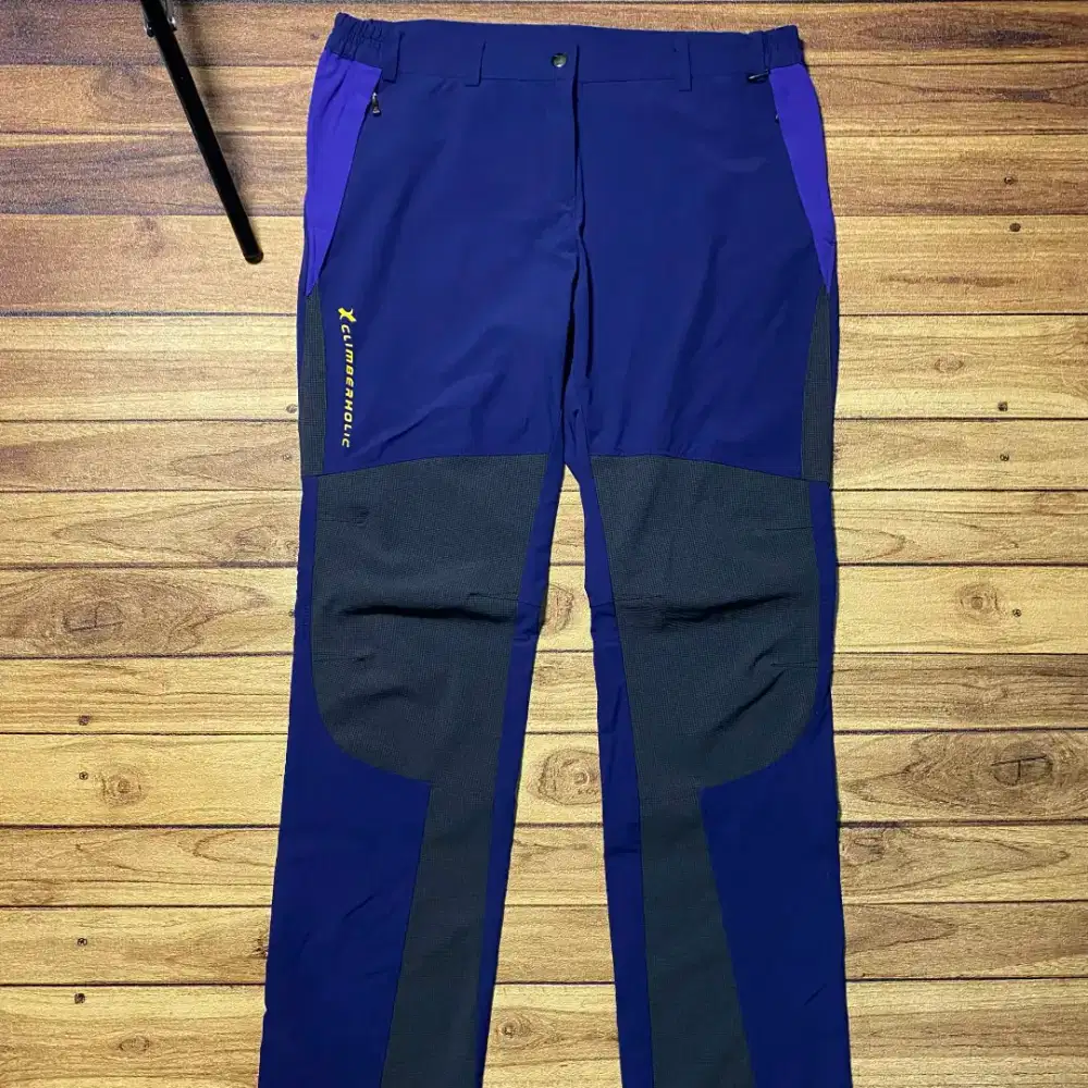 CELANA OUTDOOR || CLIMBERHOLIC