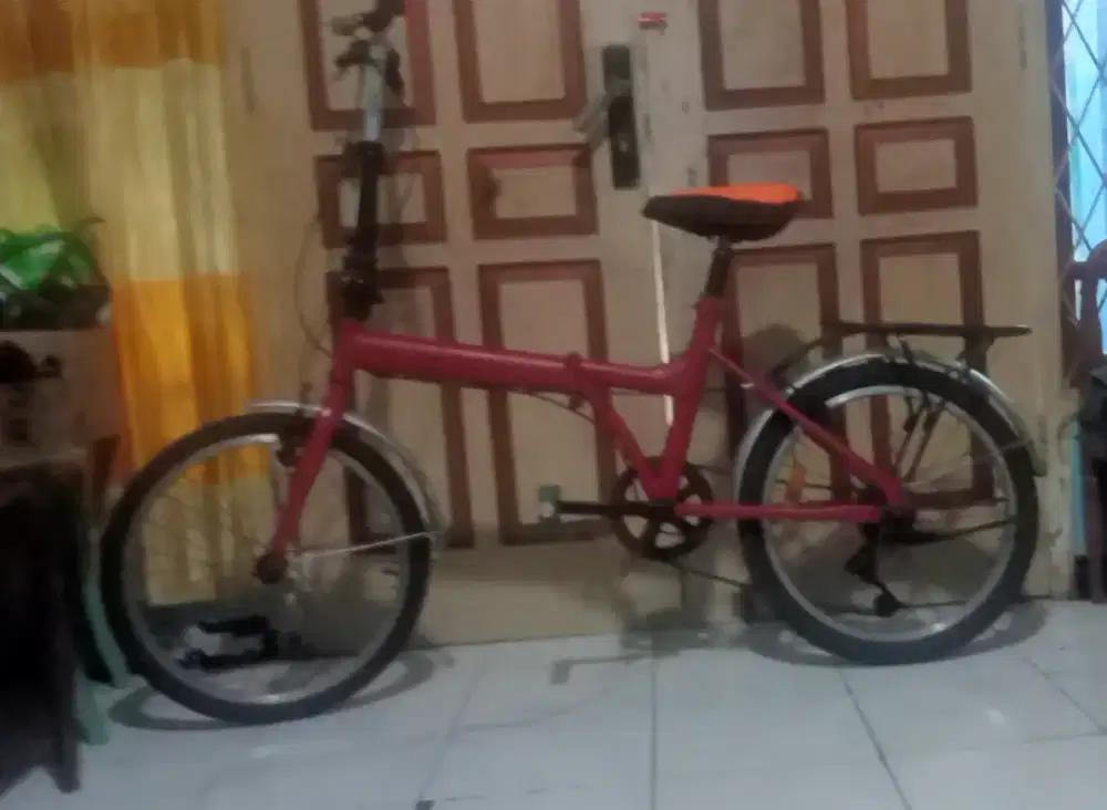 Sepeda lipat 20inc speed aktif
