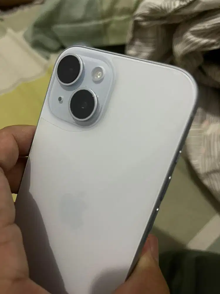 Iphone 15 basic blue 128gb Erafone BH 90% Pemakaian Pribadi
