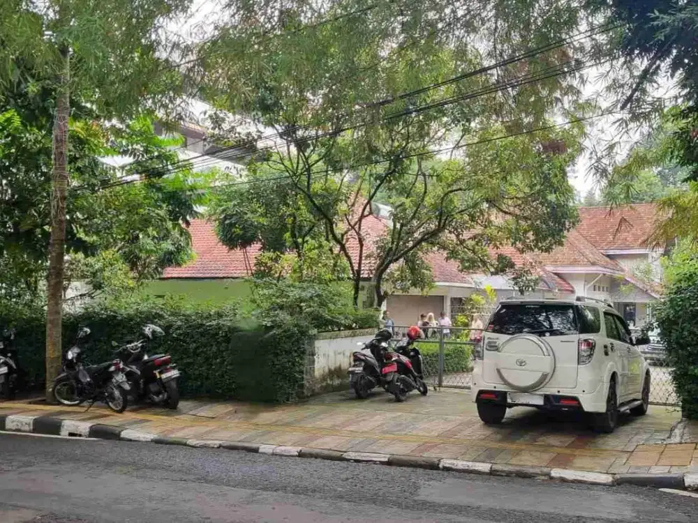 Hitung tanah rumah di sayap dago cash only