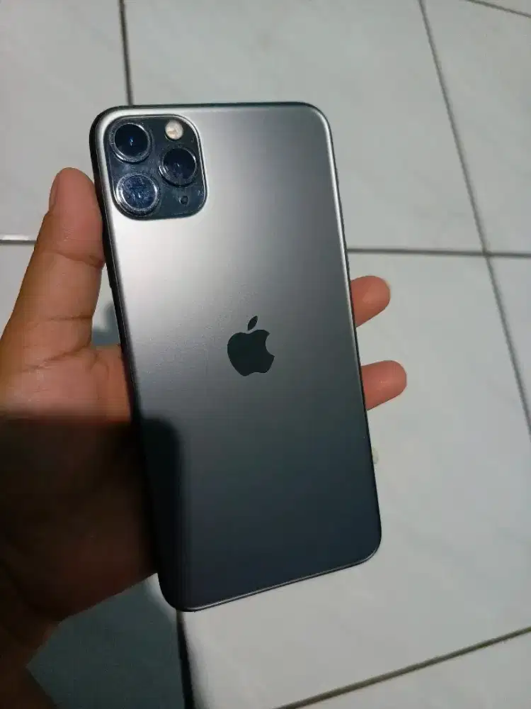 Iphone 11 pro max 256 gb second inter all op unit only