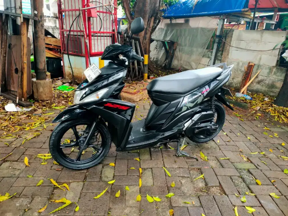 Yamaha Mio M3 125cc Pajak Hidup Tahun 2015