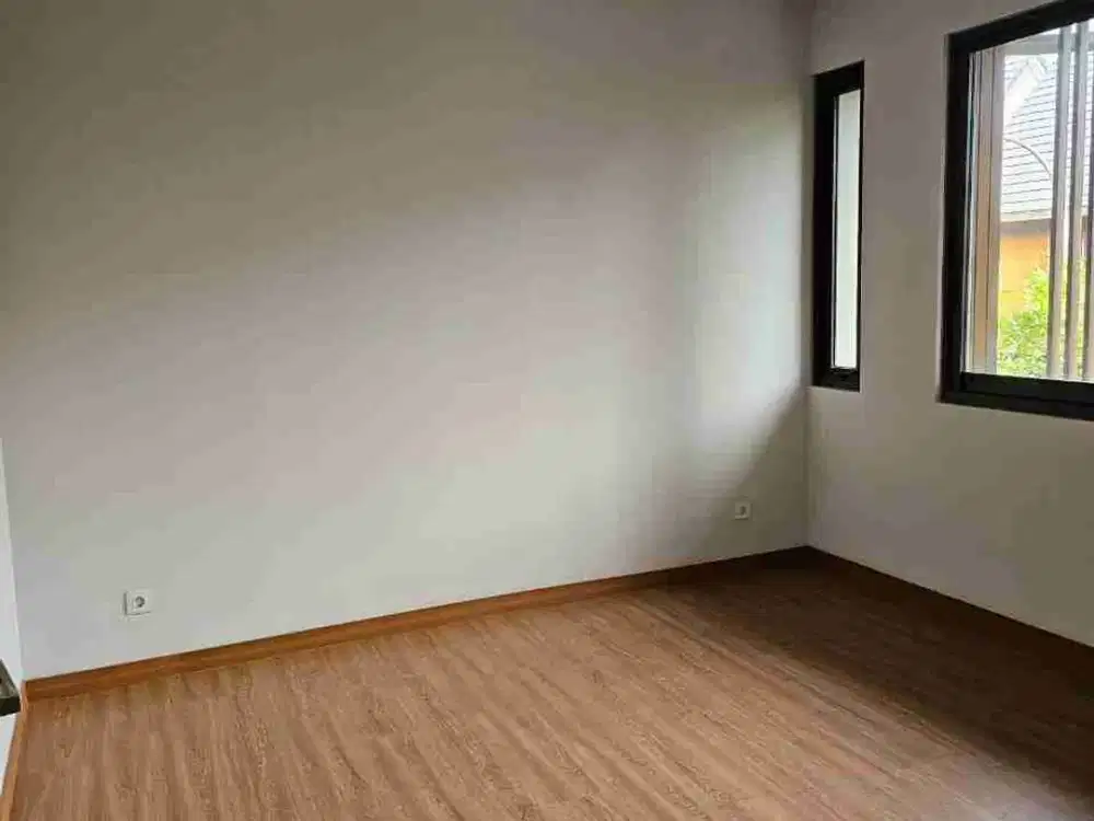 dijual rumh baru di Greenwich