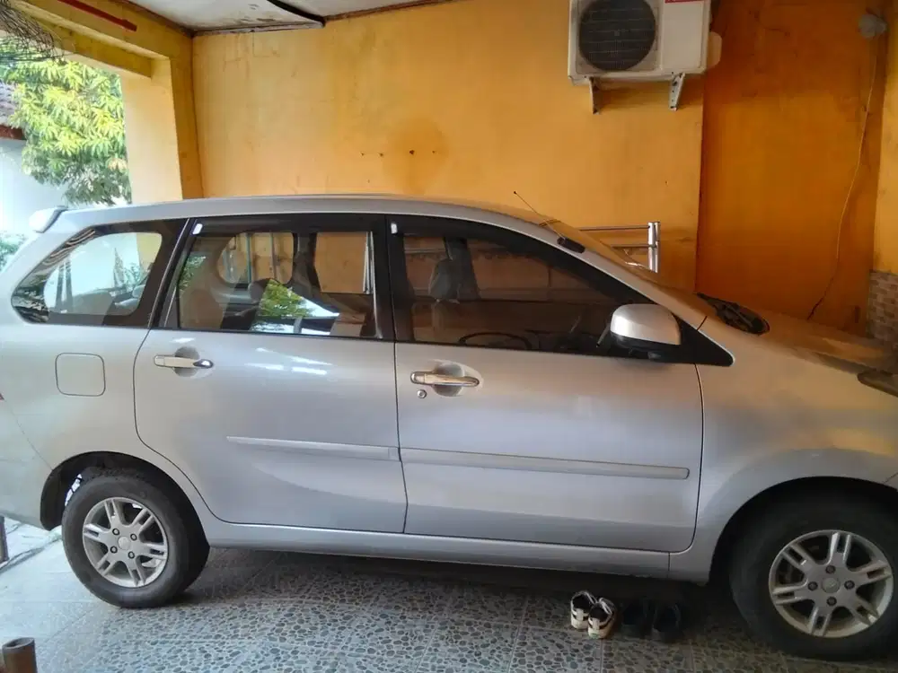 Daihatsu Xenia 2014 Bensin