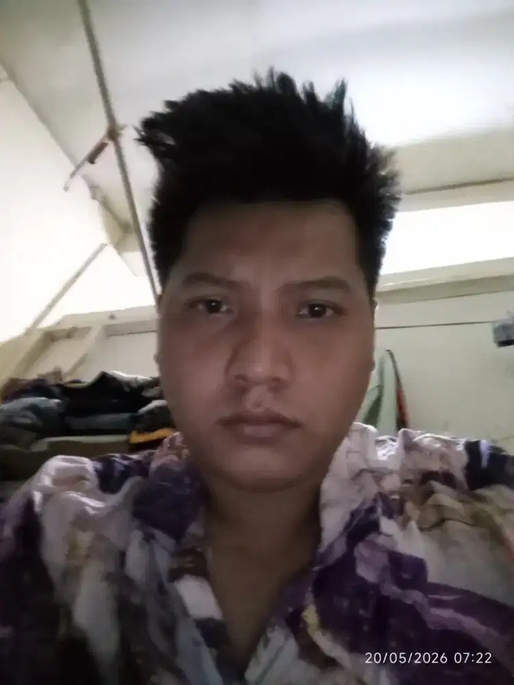 Cari kerjaan jualan.