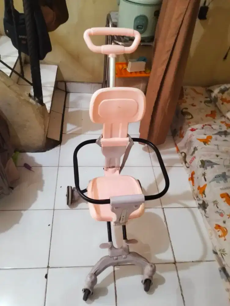 Stoler bayi sudah tidak pakai lagi