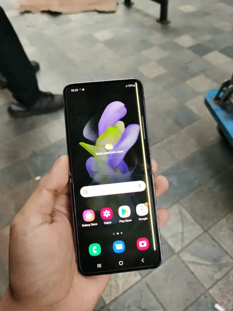 Samsung Z flip 4 256gb