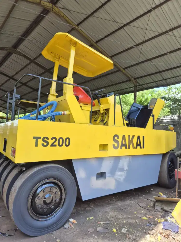 Tirre roller TS200 siap