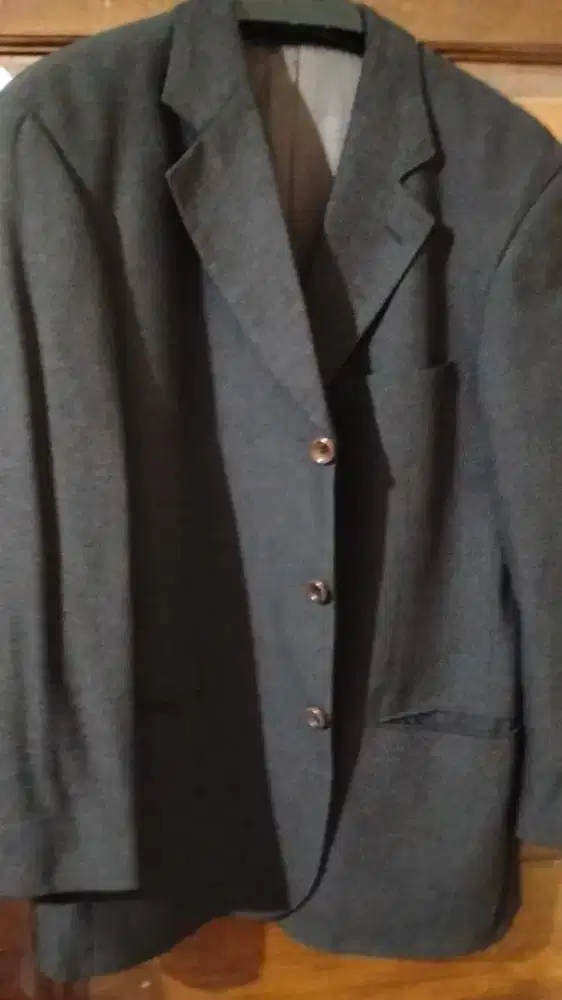 JAS MERK HUGO BOSS MADE IN GERMANY UKURAN XL