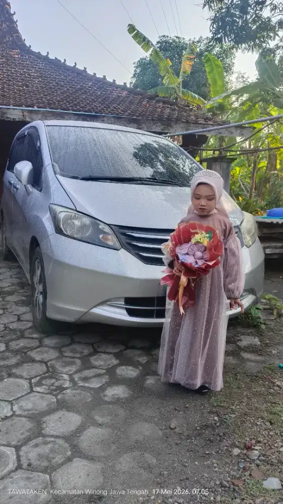 Honda Freed PSD 2011 garansi 1 tahun mesin dan transmisi