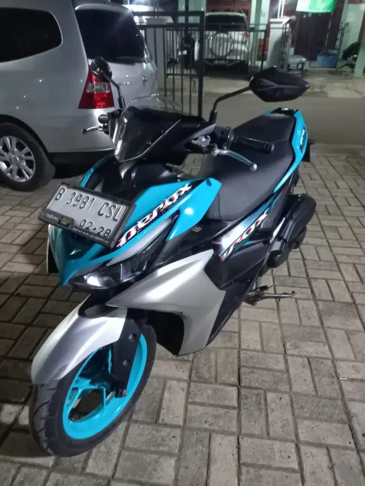Yamaha aerox 2023 biru