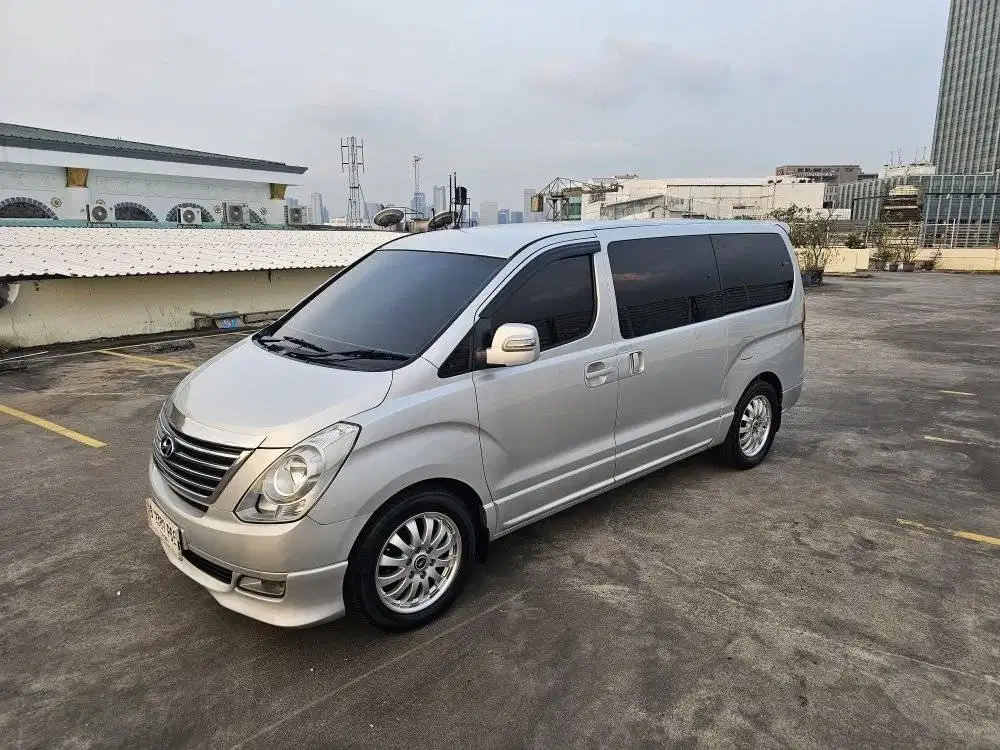 Hyundai H1 Royale 2013/2014 Istimewa Dp 7jt