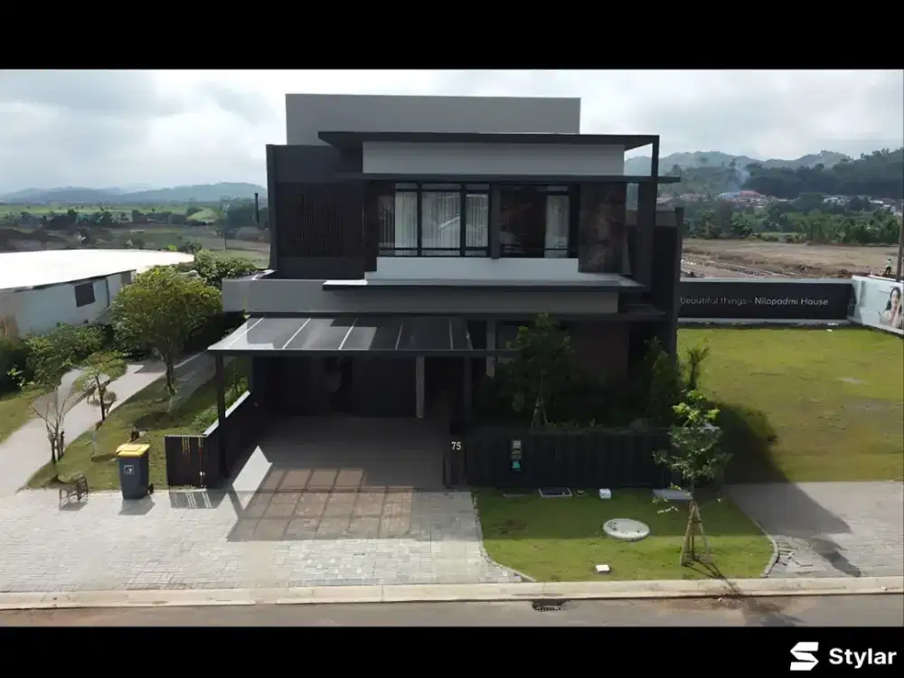 Dijual Rumah Baru Mewah Siap Huni Modern Minimalis Lokasi di Kota Baru Parahyangan Cluster Nilapadmi Bandung
