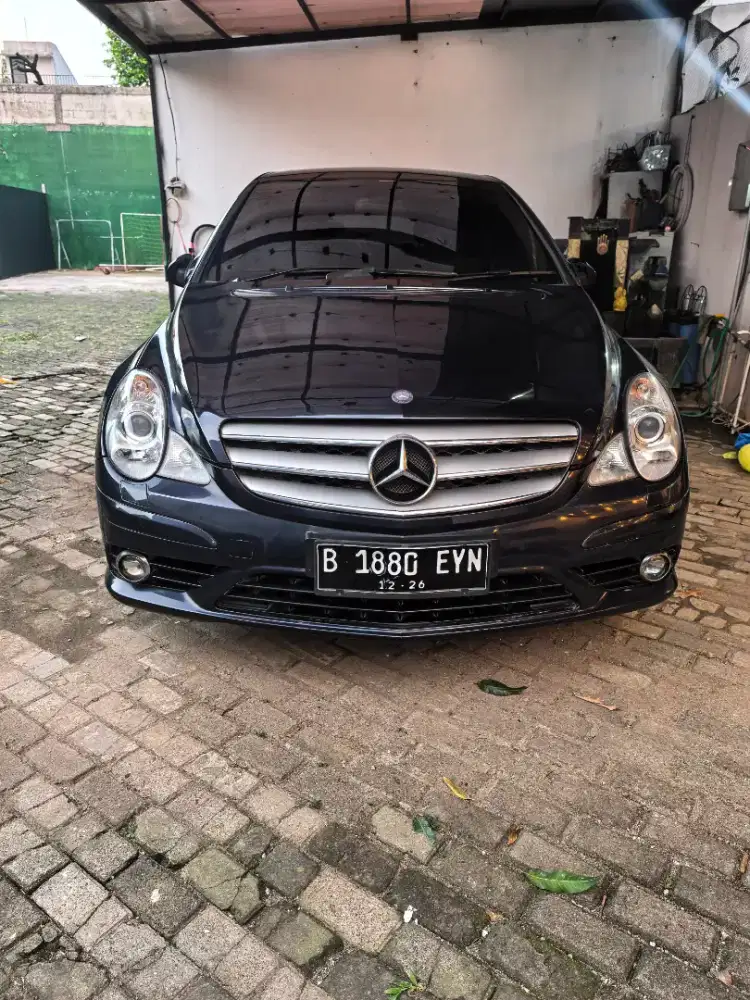 Jual Cepat Mercedez Benz R280L KM Low 7 Seater