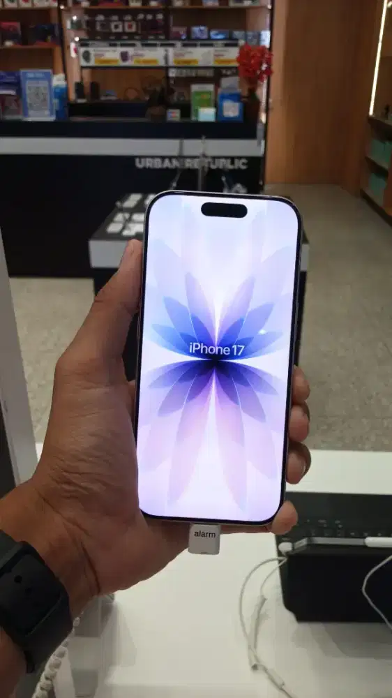CICILAN RINGAN CUKUP KTP IPHONE 17 PAKE HOMECREDIT