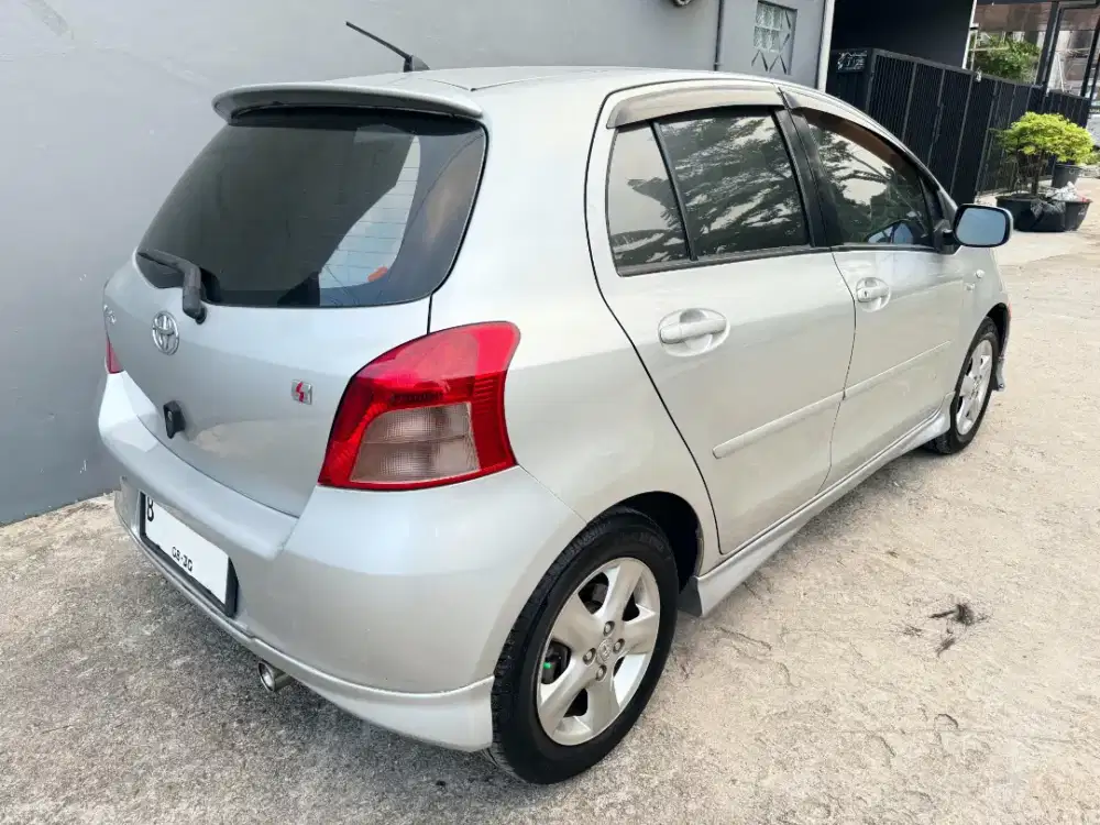 Yaris 2007 silver matic type S tertinggi terawat