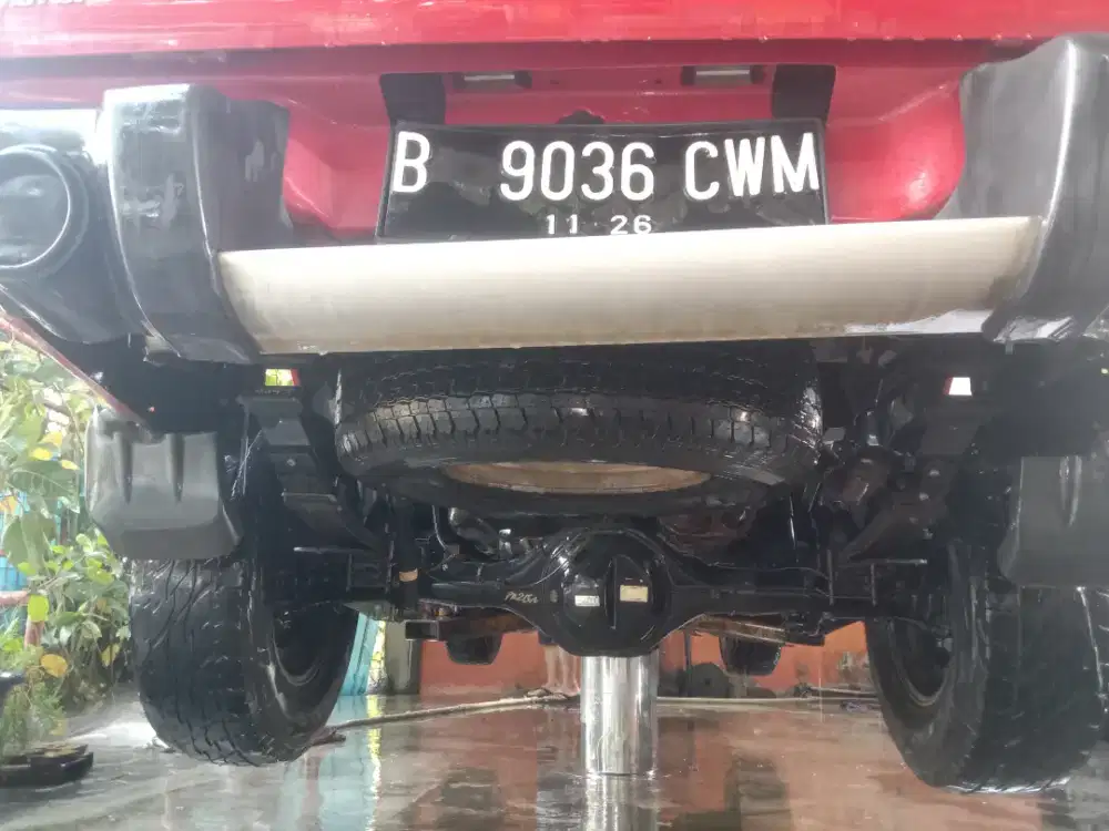 Mitsubishi Strada Triton dobel cabin 4X4 manual tipe exceed limited
