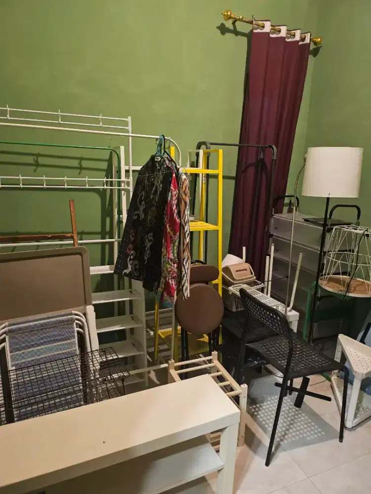 Furnitur bekas murah dan gratis