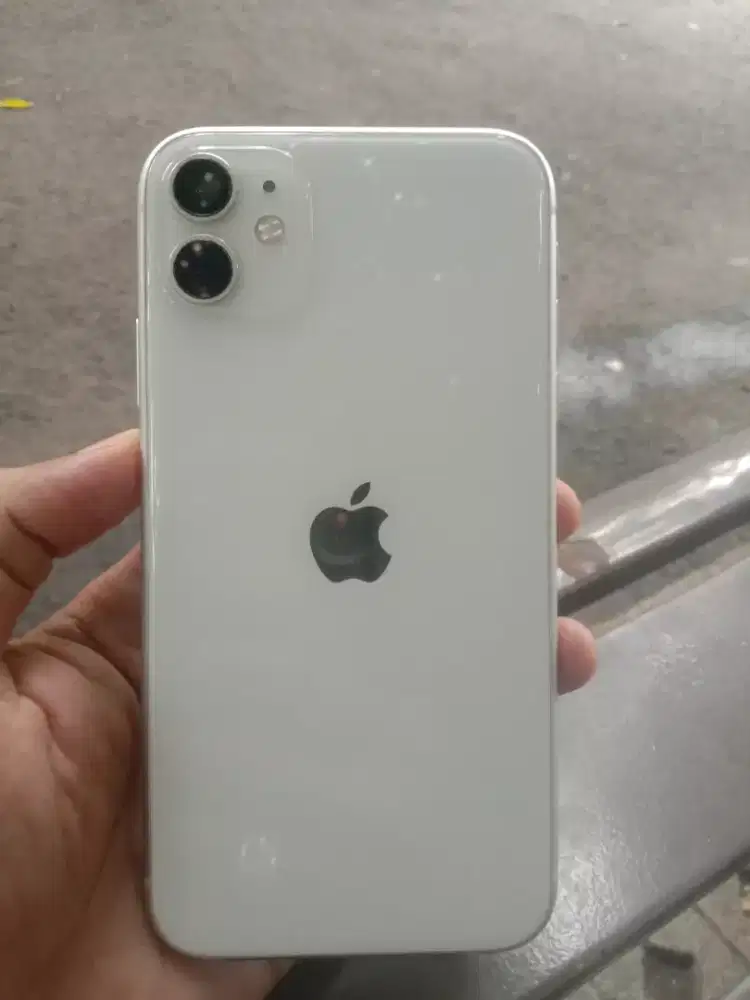 iphone 11 inter 128gb unit+casan