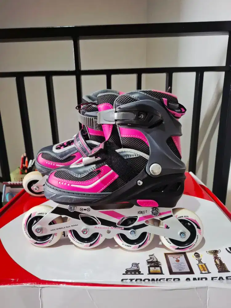 Sepatu Roda Ardianz Racing Pink size S (31-34) Adjustable